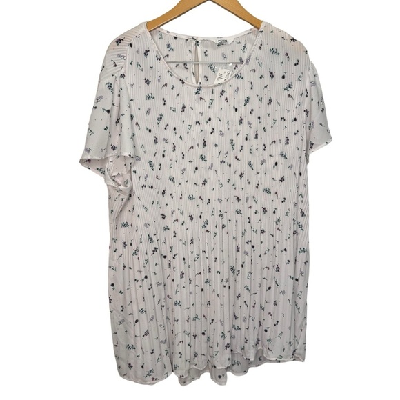 Pennington’s Responsible, Printed Short-Sleeve Pleated Blouse Size 3x NWT - Picture 6 of 12